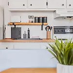 Le Coquet, Loft
